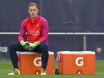 Ter Stegen takes a break from training with Barcelona