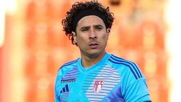 Guillermo Ochoa: Capitán y héroe en su debut con el AVS de Portugal