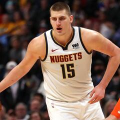 Jokic, a lo Chamberlain, amarra el segundo puesto del Oeste