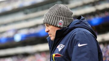 EAST RUTHERFORD, NEW JERSEY - NOVEMBER 26: Head coach Bill Belichick of the New England Patriots looks on prior to a game against the New York Giants at MetLife Stadium on November 26, 2023 in East Rutherford, New Jersey. Elsa/Getty Images/AFP (Photo by ELSA / GETTY IMAGES NORTH AMERICA / Getty Images via AFP)