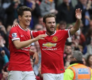 Ander Herrera celebra el primer gol de Manchester United.