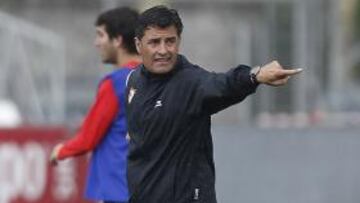 <b>IDEAS CLARAS. </b>Míchel quiere hacer un Sevilla fuerte en el centro.