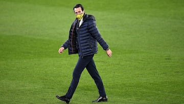 VIGO, SPAIN - JANUARY 08: Unai Emery, manager of Villarreal prior to the La Liga Santander match between RC Celta and Villarreal CF at Abanca-Bala&iacute;dos on January 08, 2021 in Vigo, Spain. Sporting stadiums around Spain remain under strict restrictio