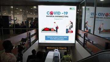 Lagos (Nigeria), 05/09/2020.- An electronic screen board on the awareness of the coronavirus disease is seen on the arrival lounge at the Murtala Muhammed International airport in Lagos, Nigeria, 05 September 2020. After a five-month closure of the Nigeri