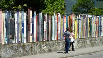 Prisión y multa por robar y revender miles de esquís de una fábrica