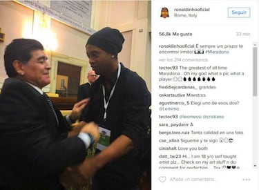 Así fue el reencuentro entre Ronaldinho y Maradona