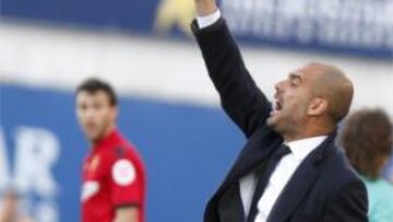 <b>Guardiola</b>, durante el partido ante el Mallorca.