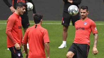 Morata y Vitolo en el entrenamiento del Atl&eacute;tico. 