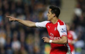 Alexis S&aacute;nchez jug&oacute; 43 partidos en torneos UEFA por FC Barcelona (Espa&ntilde;a), Udinese (Italia) y Arsenal (Inglaterra).