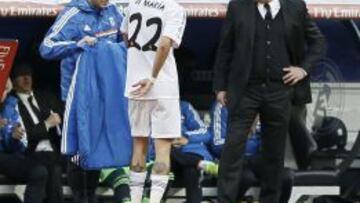 Ancelotti, en el momento de cambiar a Di María.