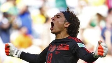 Vivió momentos increíbles con América que lo llevaron a cumplir su sueño de fichar en Europa, donde no ha tenido la fortuna. Con Selección, su máximo momento lo vivió en Brasil 2014.