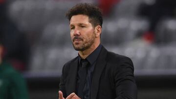 Simeone entrenando al Atlético