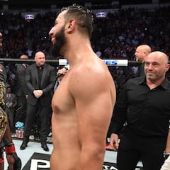 Jones, a Reyes tras su combate: "Nuestra revancha será épica"