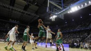 Dino Radoncic, en el amistoso ante los Boston Celtics.