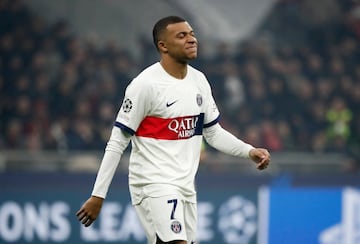 Kylian Mbappé durante el partido de Champions League entre el PSG y el Milan.