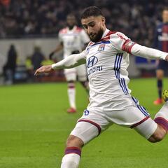 Fekir apunta al Betis: Sylvinho confirma su marcha del Lyon