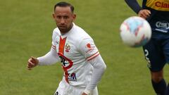 Cañete se acerca a la U