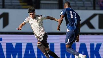 Futbol, Chile vs Cabo Verde
Partido amistoso en Nueva Zelanda 2026
Daro Osorio de Chile y Willy Semedo de Cabo Verde durante el partido Chile vs Cabo Verde del Torneo FIFA Series en Eden Park, Auckland, Nueva Zelanda, el viernes 27 de marzo de 2026.
Foto: Joshua Devenie / www.photosport.nz
Football, Chile vs Cape Verde
Friendly match in New Zealand 2026
ChileÕs Dario Osorio and Cape Verde's Willy Semedo during Chile vs Cape Verde, FIFA Series Tournament at Eden Park, Auckland, New Zealand on Friday 27 March 2026.
Photo: Joshua Devenie / www.photosport.nz