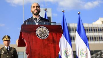 El presidente salvadore&ntilde;o cuestion&oacute; el trabajo del silbante hondure&ntilde;o Said Mart&iacute;nez, a quien le atribuy&oacute; un par de pol&eacute;micas marcaciones.