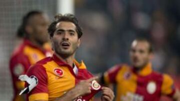 Altintop celebra un gol con el Galatasaray.