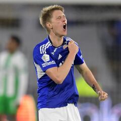 Los secretos de la estrella 16: Llinás y sus anécdotas del título