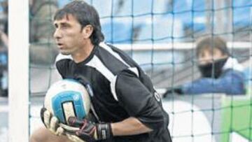 Pato recibe menos goles que el mejor Cañizares