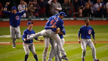 Los Chicago Cubs vencen a los Cleveland Indians y ganan la Serie Mundial 108 años después