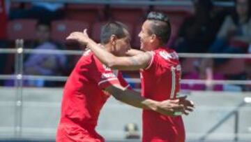 Enrique Triverio anotó dos goles.