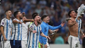 Los periodistas se rinden ante Lionel Messi y la Argentina