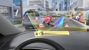 Los parabrisas de los autos se convertirán en pantallas gigantes gracias a Apple