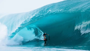 TEAHUPOʻO, TAHITI, FRENCH POLYNESIA - AUGUST 6: Kauli Vaast of France freesurfing prior to the commencement of the Lexus Tahiti Pro on August 6, 2025 at Teahupoʻo, Tahiti, French Polynesia. (Photo by Brent Bielmann/World Surf League)