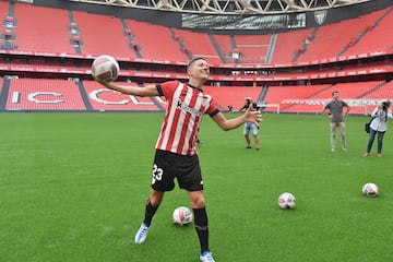 La presentación de Ander Herrera en su vuelta a San Mamés