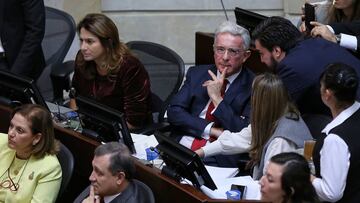 Medida de aseguramiento contra &Aacute;lvaro Uribe: &iquest;qu&eacute; pasar&iacute;a si renuncia al Senado en el proceso?