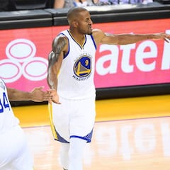 ¡Los Warriors golpean primero! Ni Curry ni Klay: a los Cavs les ganaron Livingston e Iguodala