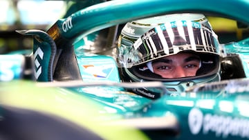 Lance Stroll, subido en el Aston Martin en Silverstone.
