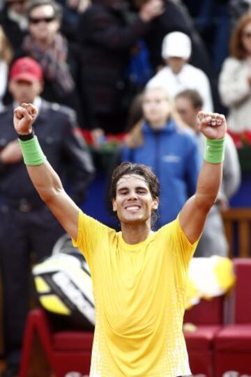 Ganó a David Ferrer por 6-2 y 6-4.