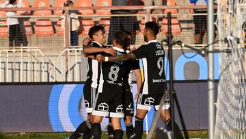 Deportes Antofagasta vs ColoColo
Fecha 6 campeonato nacional 2022
El jugador de ColoColo Gabriel Costa celebra con sus compañeros despues de convertir un gol contra Antofagasta durante el partido de primera division disputado en el estadio Zorros del Desierto de Calama, Chile.
14/03/2022

Pedro Tapia/Photosport******** 

Deportes Antofagasta vs ColoColo
6th date, 2022 National Championship.
ColoColo's player Gabriel Costa celebrates with teammates after scoring against Antofagasta during the first division football match held at Zorros del Desierto stadium Calama, Chile.
14/03/2022

Pedro Tapia/Photosport