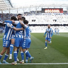 Riazor levanta al Deportivo