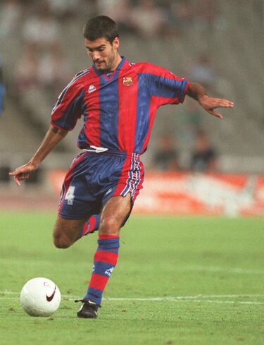 El futbolista que mejor entendió la posición clave del equipo. El capitán perfecto para el equipo que anticipó al mejor entrenador que podía haber. Hacía mejor a todos los compañeros con una simplicidad increíble.