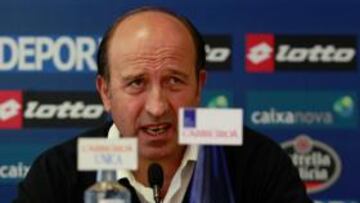 Lotina: 'Manuel Pablo no dio un centro bueno en 4 años'