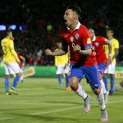 Chile le saca brillo a su título ante el pentacampeón del mundo