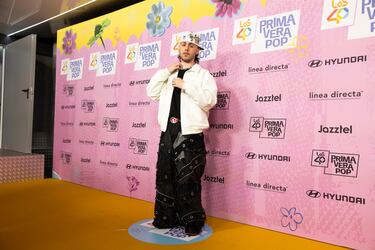 Soge Culebra posando en la alfombra roja de LOS40 Primavera Pop.
