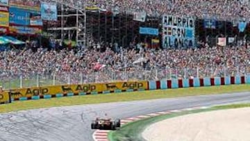 <b>IMPRESIONANTE. </b>La afición española, una vez más, puso color al segundo puesto de Fernando Alonso en la sesión de calificación de ayer en Montmeló.