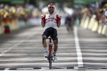 Thomas de Gendt se llevó la victoria en la etapa 8 del Tour de Francia. Julian Alaphilippe es el nuevo líder de la general y los colombianos se mantienen en el top 15 de la clasificación. 