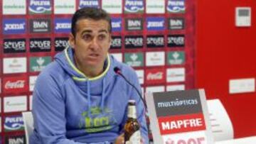 El técnico del Granada.