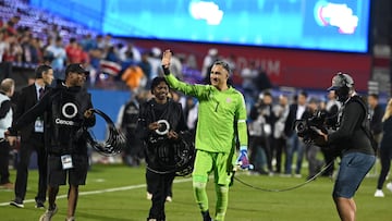 El histórico portero costarricense firmará en los próximos días con La Lepra y emprenderá una nueva aventura en Argentina.