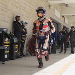 Lorenzo: "Llegué exhausto al box tras la carrera en el pit lane"