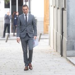 Lobato entrega al Supremo su móvil y una copia del acta que firmó ante notario