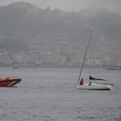 Varias orcas atacan a un velero a la deriva en Gibraltar