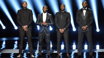 LeBron, Wade y Paul defienden a Carmelo: "?l no es el problema"